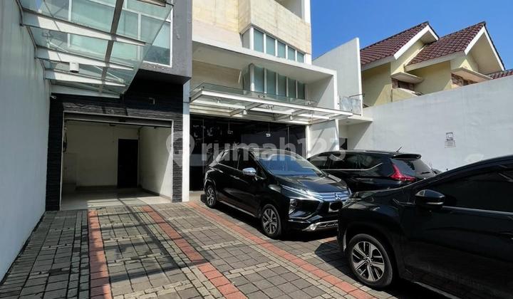 Dijual Cepat Perkantoran, 3 Lantai, HGB di Bsd