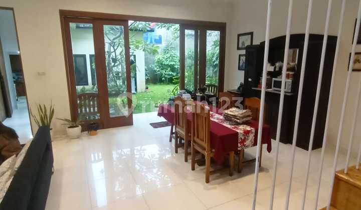 House For Sale In Kebayoran Lama | Dijual Cepat Rumah di Kebayoran Lama Kt 3+1 Bebas Banjir 2