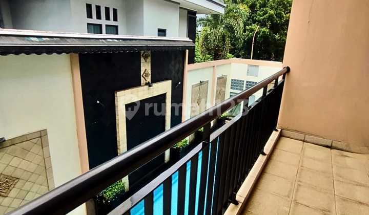 Dijual Cepat Rumah Siap Huni Sektor 9 Ktidur 7+1 bisa KPR Dijual Cepat Rumah Siap Huni Sektor 9 Ktidur 7+1 bisa KPR