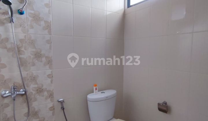 For Sale Quick Mrs. Ready-to-Live House in Graha Raya Bintaro Near Transmart Alam Sutra 3BR+1 2