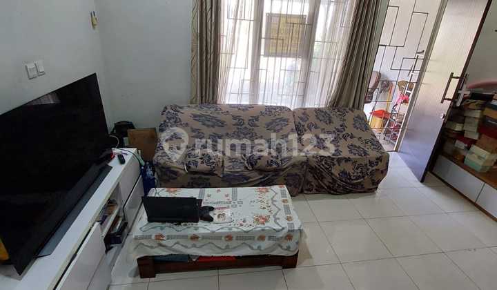Di Jual Cepat Rumah Siaap Huni Boulevard Graha Raya Bintaro 1