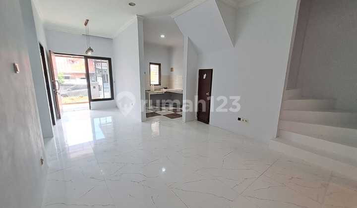 DIJUAL CEPAT Rumah Bagus Unfurnished SHM Serpong Regency Melati Mas, Tangerang Selatan 1