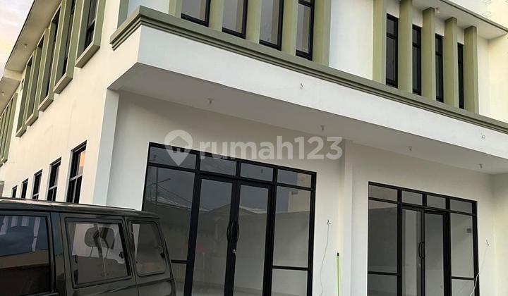 Ruko Pinggir Jalan Parkir Luas Termurah di Area Tanah Baru Depok Mahrk086 Ruko Pinggir Jalan Parkir Luas Termurah di Area Tanah Baru Depok Mahrk086