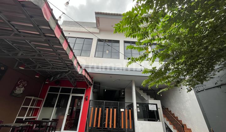 Kost + Kios Furnished Full Terisi Area Area Dekat Budi Luhur dan Perkantoran, Jakarta Selatan Kost + Kios Furnished Full Terisi Area Area Dekat Budi Luhur dan Perkantoran, Jakarta Selatan