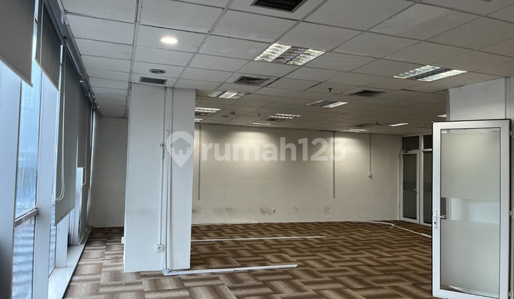 Golden Opportunity! The Cheapest Office Space in PIK with Easy Access to the Highway