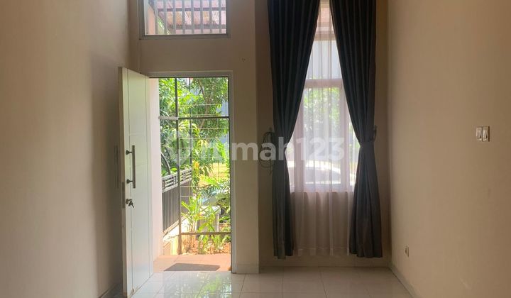 For Rent Grand Wisata Cluster De Oranje Furnished Negotiable