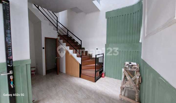 New House for Sale in Bintaro Sector 9, Ready to Occupy, Negotiable. 2