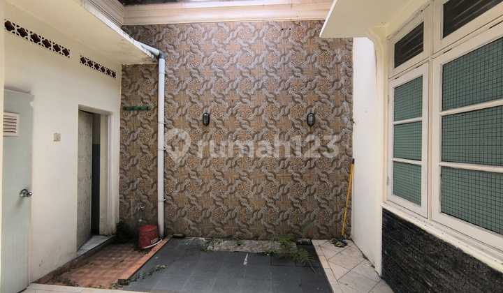 For Sale Babatan Pratama Surabaya House Ready to Occupied Negotiable 2