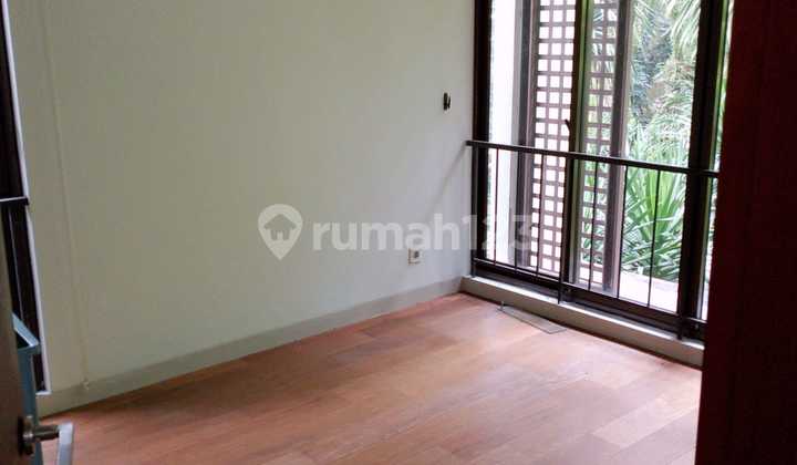 Quick Sale Electronic Hook-Free House in BSD City Negotiable 2