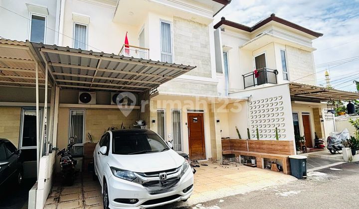 Selling Cheap House Elmira Residence 2 Depok Fully Furnished Negotiable 2