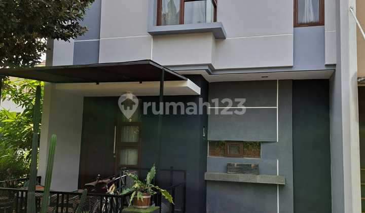 Jual Rumah Estetik Green Serpong Bintaro Cluster La Parco Nego 2