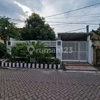 Rumah SHM di Ketintang Baru Selangkah Ke Ahmad Yani