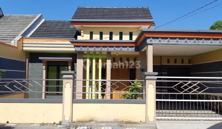Dijual Rumah Graha Trunojoyo (Dekat alun alun Sidoarjo) Minimalis Terawat 1