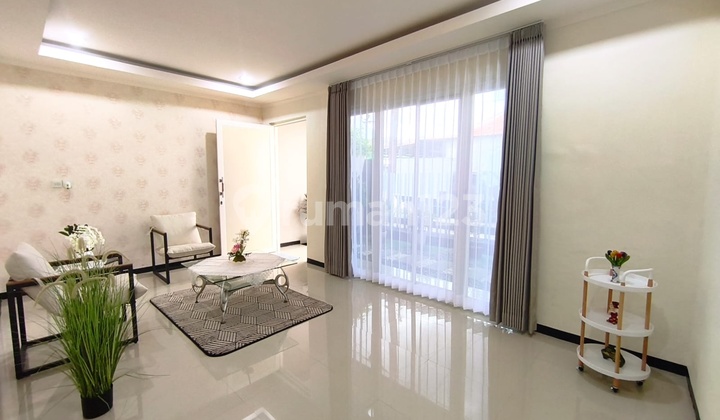 Dijual Rumah Cantik di Ngagel Tama Surabaya Siap Huni 2