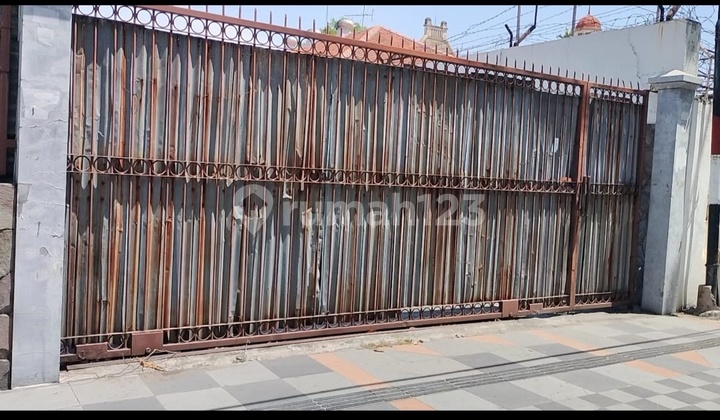 Tanah Usaha Di Jl Bubutan ,0 Jalan Raya , Komersial Area