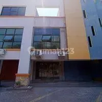 Lokasi Terdepan Ruko di Ruko Plaza Segi Delapan Hadap Raya