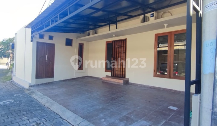 Ready-to-Occupy House in Exceptional Condition