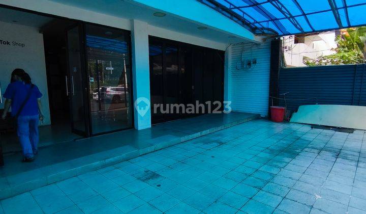 Ruko Sewa Kelapagading 4¹/² Lantai Lt 200 Lb 680m² 2