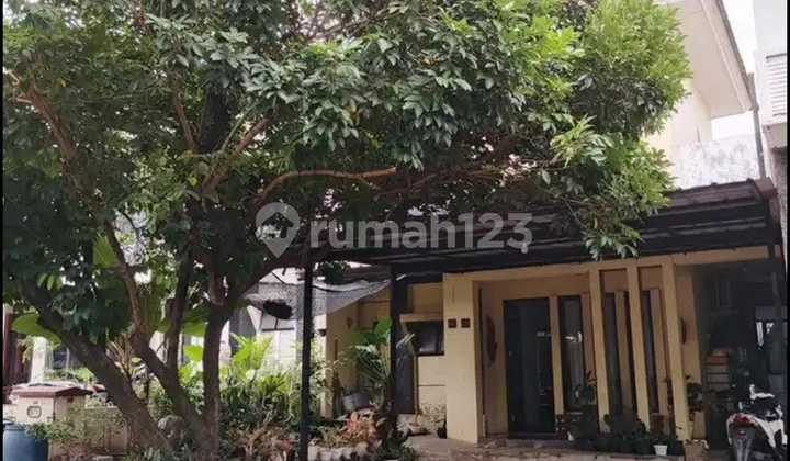 Dijual Rumah Rapih Siap Huni 2 Lantai Di Legenda Wisata Cibubur Dijual Rumah Rapih Siap Huni 2 Lantai Di Legenda Wisata Cibubur