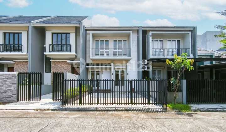 Dijual Rumah Like New di Bukit Golf Cimanggis Dijual Rumah Like New di Bukit Golf Cimanggis