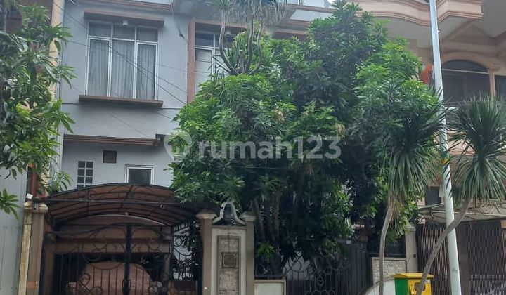 DIJUAL RUMAH SUNTER 184m2 NYAMAN,3 LANTAI, LOKASI BAGUS, KODE JN