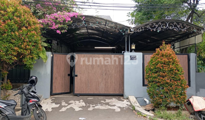 Residential House in Jatiwaringin Asri Housing