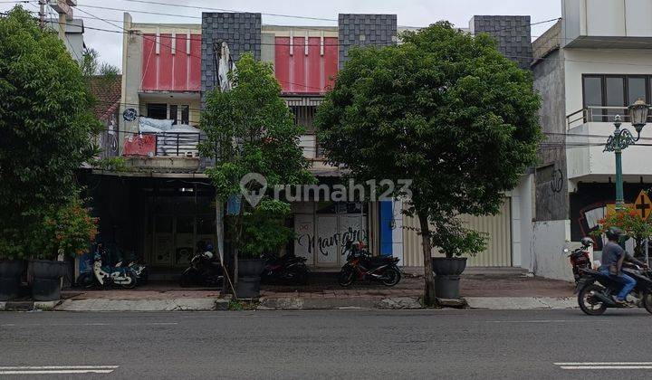 Ruko Jalan May Jend Sutoyo