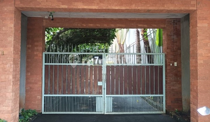 Rumah Tinggal Jalan Villa Terusan