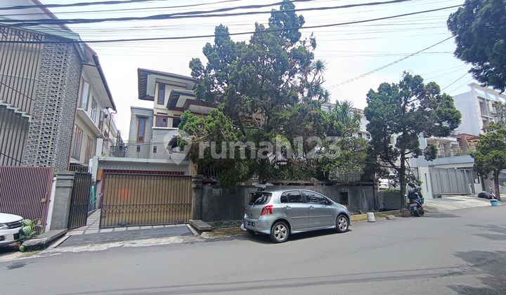 Permata Bank Bandung Auction House 2