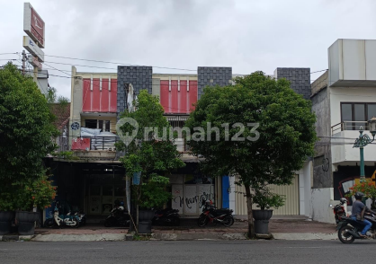 Ruko Jalan May Jend Sutoyo