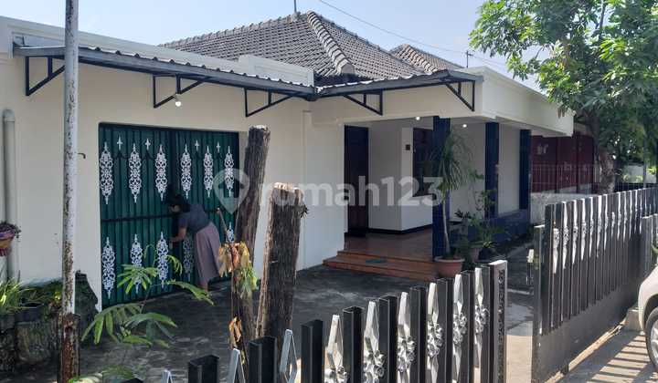 For Sale: Spacious House by the Side of Sukoharjo Main Road, Central Java