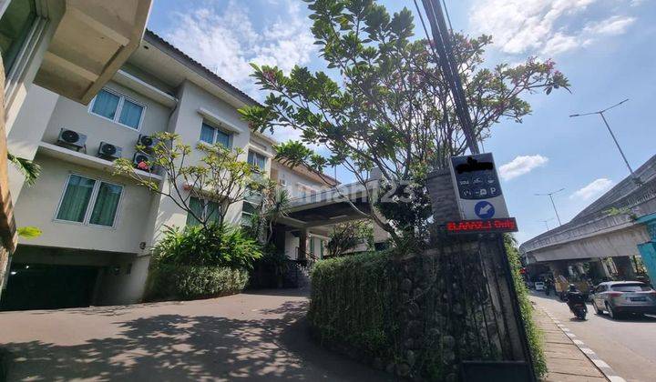 Jual Hotel Bagus di Daerah Jakarta Selatan, R R  1