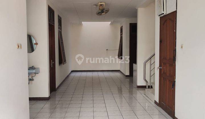 Sewa Rumah di Tomang Jakarta Barat D I  2