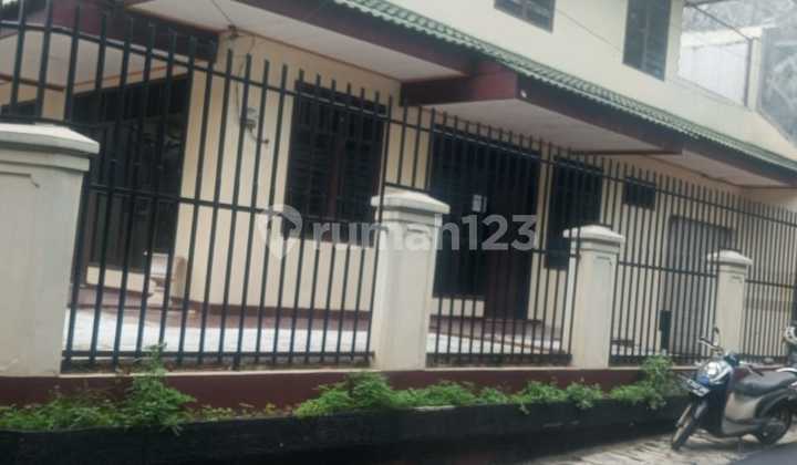 Sewa Rumah di Tomang Jakarta Barat H J 