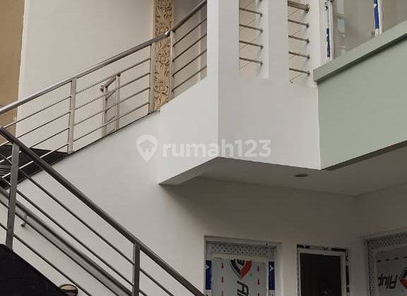 Jual Rumah 3 Lantai di Tomang Jakarta Barat R R  1