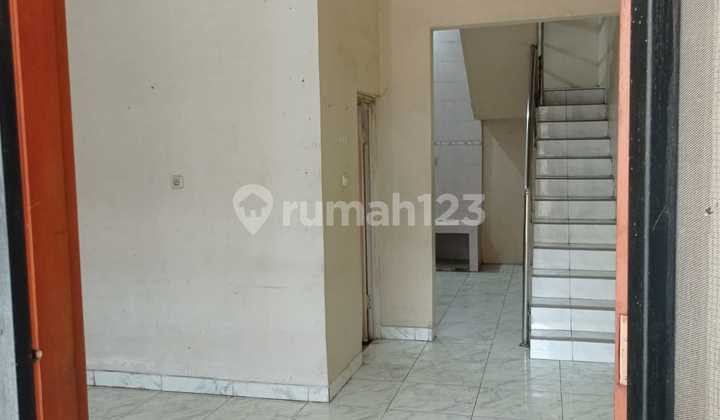 Sewa Rumah 2.5 Lantai Di Jelambar Jakarta Barat E F 2