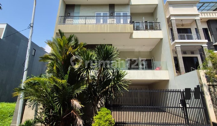 For Sale House in Pantai Indah Kapuk Penjaringan North Jakarta R R