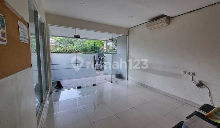 Jual Rumah di Pinggir Jalan Tomang Grogol Petamburan Jakarta Barat R R Jual Rumah di Pinggir Jalan Tomang Grogol Petamburan Jakarta Barat R R