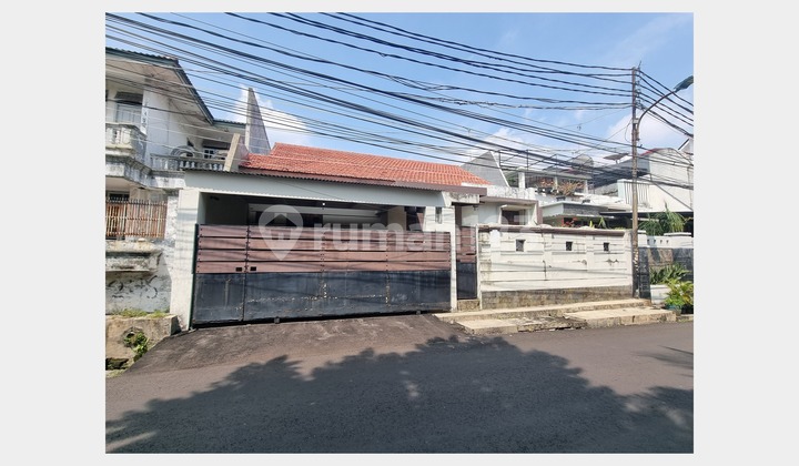 Jual Rumah di jalan besar Tomang Jakarta Barat RR Jual Rumah di jalan besar Tomang Jakarta Barat RR