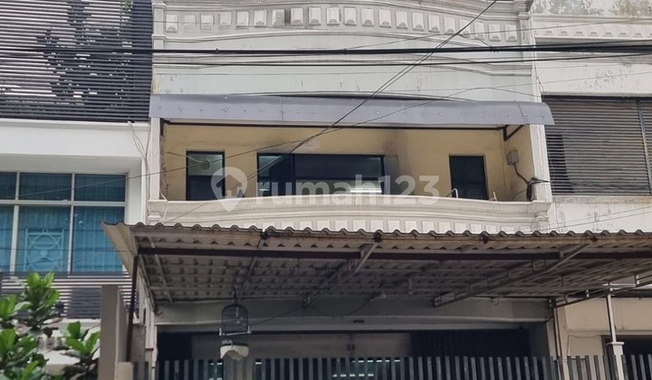 Jual Ruko 3,5 lantai di Tomang Jakarta Barat RR