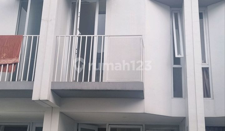 Myza Flathouse BSD House for Sale Myza Flathouse BSD House for Sale