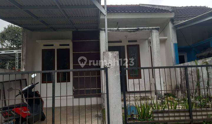 Rumah SHM Siap Huni di Perumahan PNS Lesanpuro, Kedungkandang, Malang 1