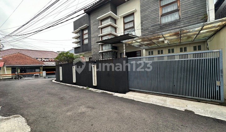 Murah Rumah Huk Nan Nyaman Di Lingkungan Aman Tengah Kota Area Sukaluyu Surapati Dekat Banget Ke Dago