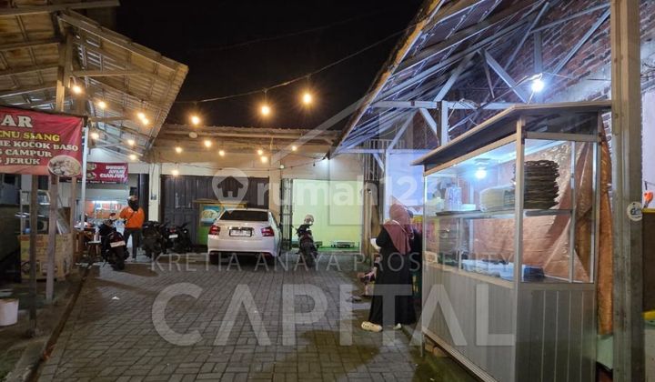 Suitable for Business 2 Units of Ready-to-Use Shophouses in Cibeber Cimahi Suitable for Business 2 Units of Ready-to-Use Shophouses in Cibeber Cimahi