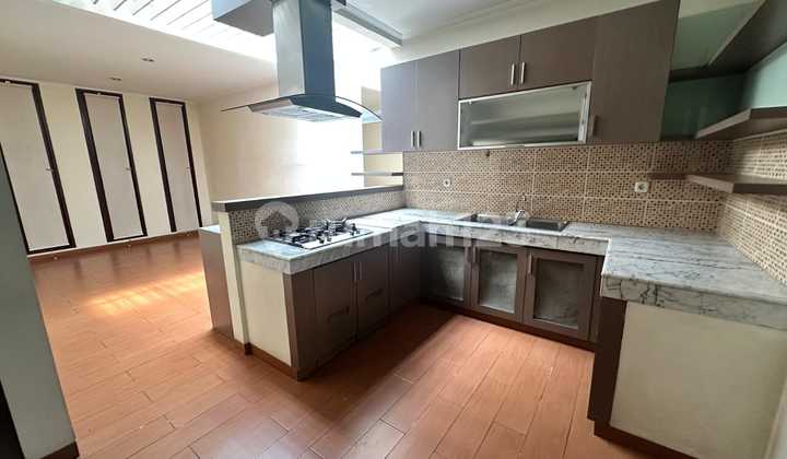 Rumah Bersih Terawat Si Tengah Kota Bandung Komplek Dadali 2