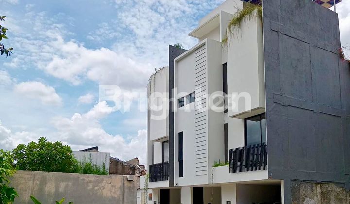 Rumah Cozy & Compact Di Kemang Jakarta Selatan. Rumah Bagus 1