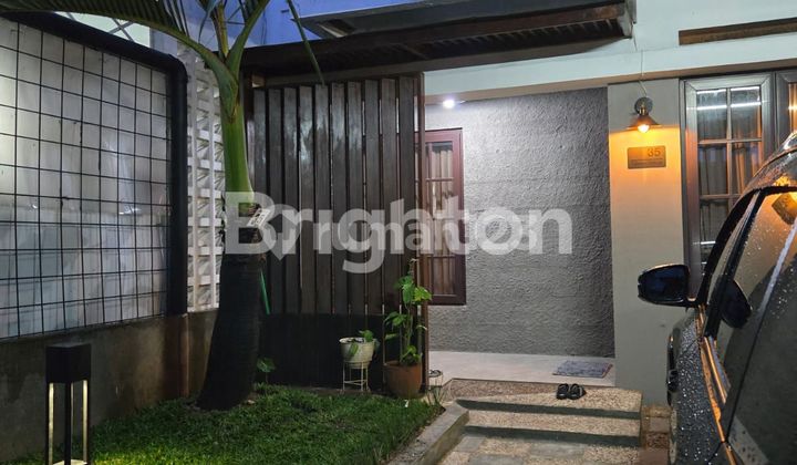 RUMAH DI PERUMAHAN CIBUBUR VILLAGE 2