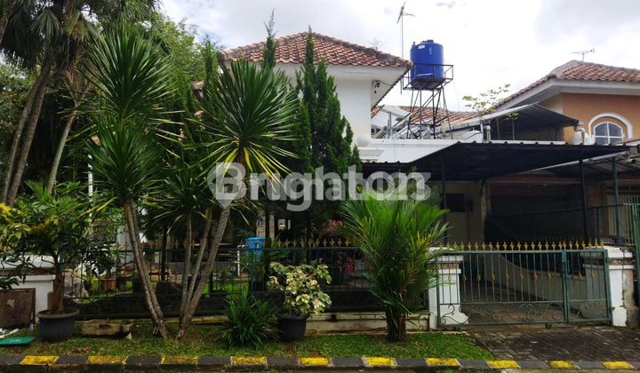 Rumah 2 Unit Rumah Partly Furnished 2 Lantai Citra Grand Cibubur