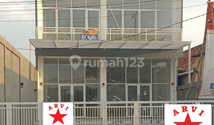 Dijual Ruko dua lantai di daerah Mustikajaya Dijual Ruko dua lantai di daerah Mustikajaya