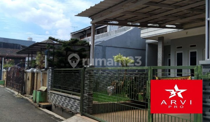 For Sale: Nice Strategic House in Bintara Cooperative Complex